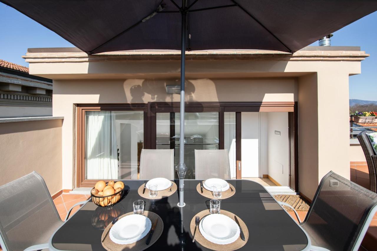 Rooftop Delight With Terrace Lucca Buitenkant foto