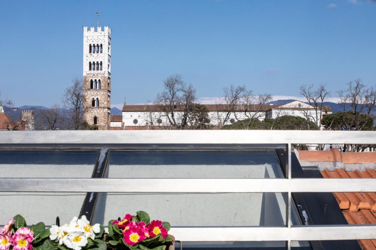 Rooftop Delight With Terrace Lucca Buitenkant foto